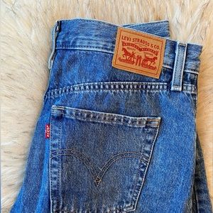 {Levi’s} high waisted mom shorts